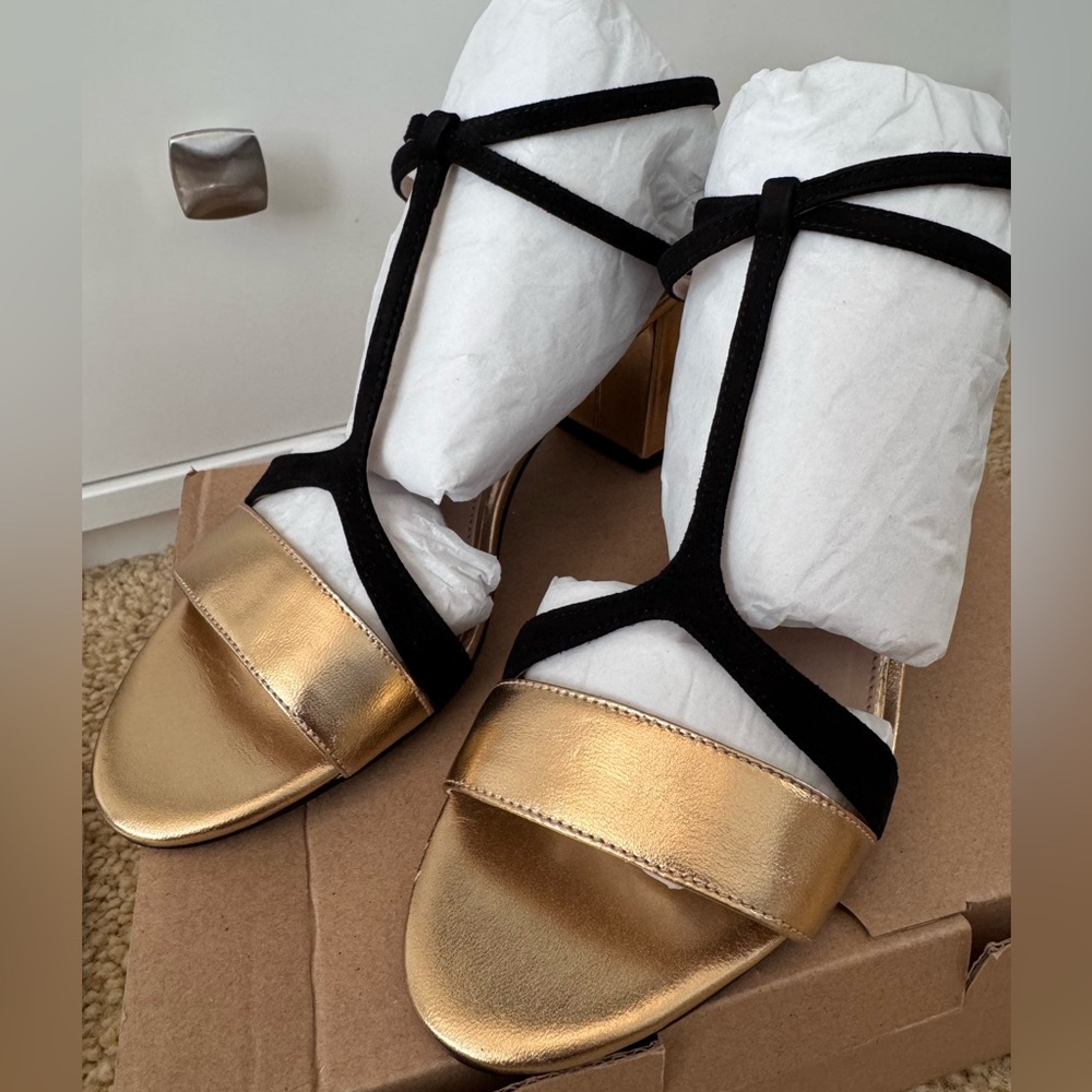 Zara Black and Gold Sandals - Picture 8 of 11